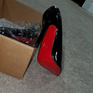 Red bottoms